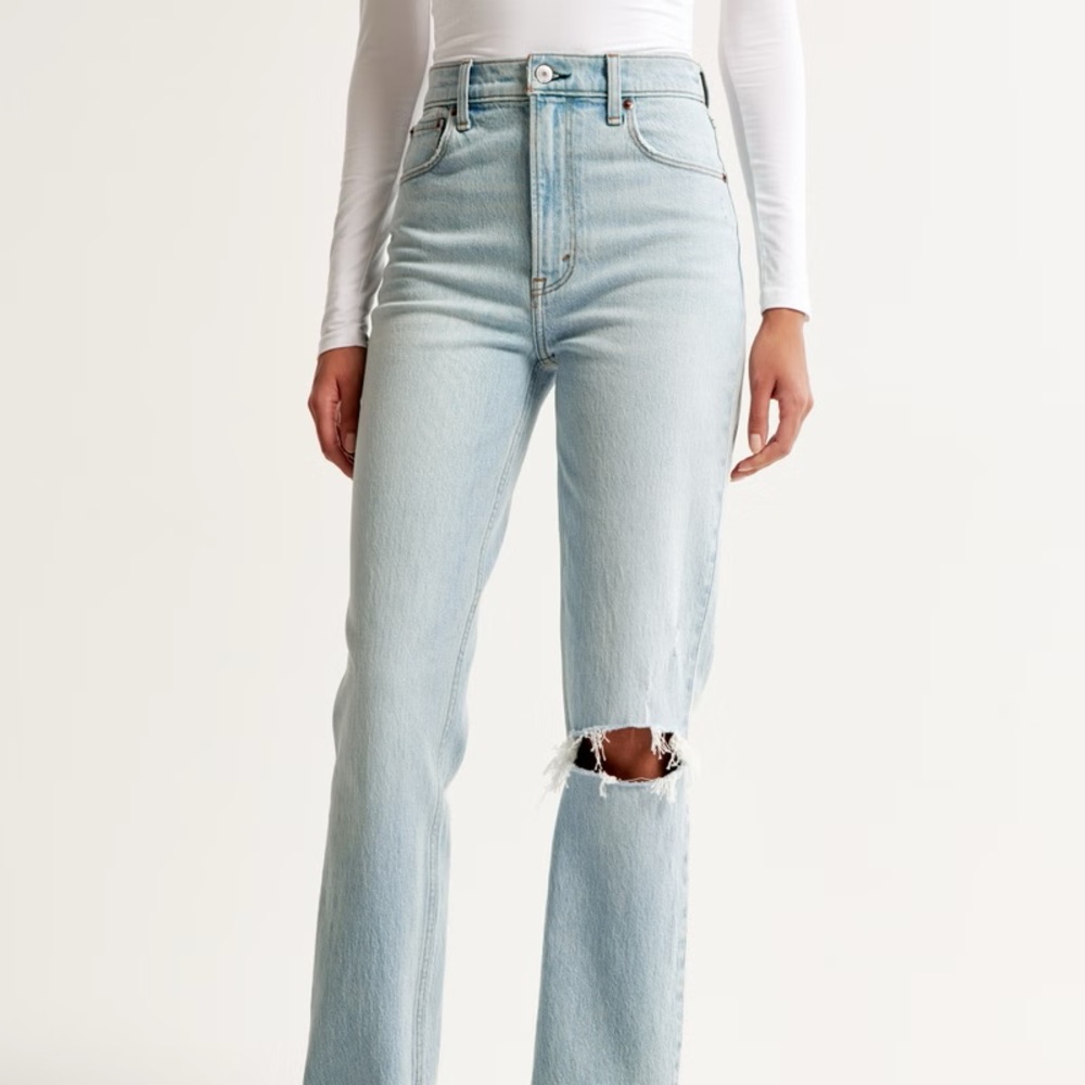 Ultra High Rise 90s Straight Jean